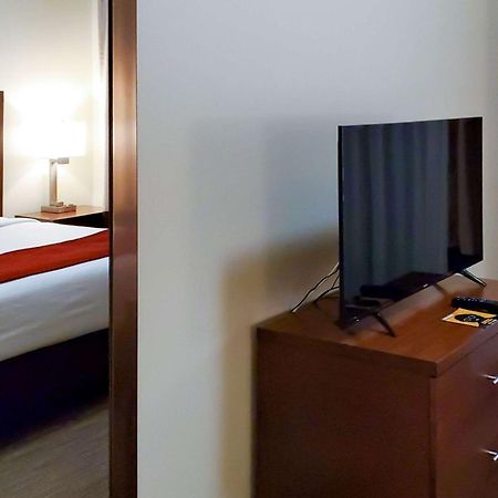 Comfort Inn & Suites Tempe Phoenix Sky Harbor Airport Ngoại thất bức ảnh
