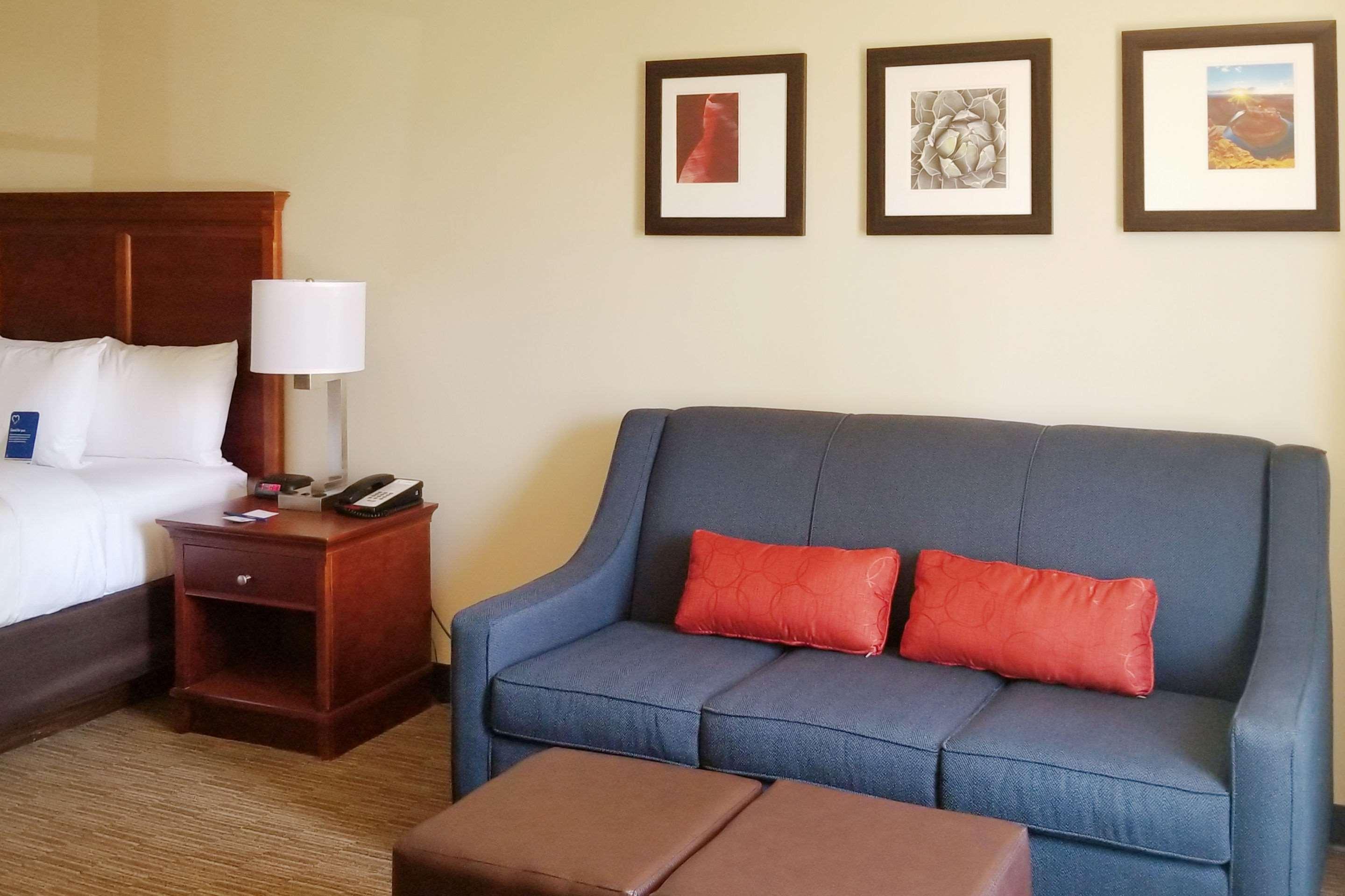 Comfort Inn & Suites Tempe Phoenix Sky Harbor Airport Ngoại thất bức ảnh