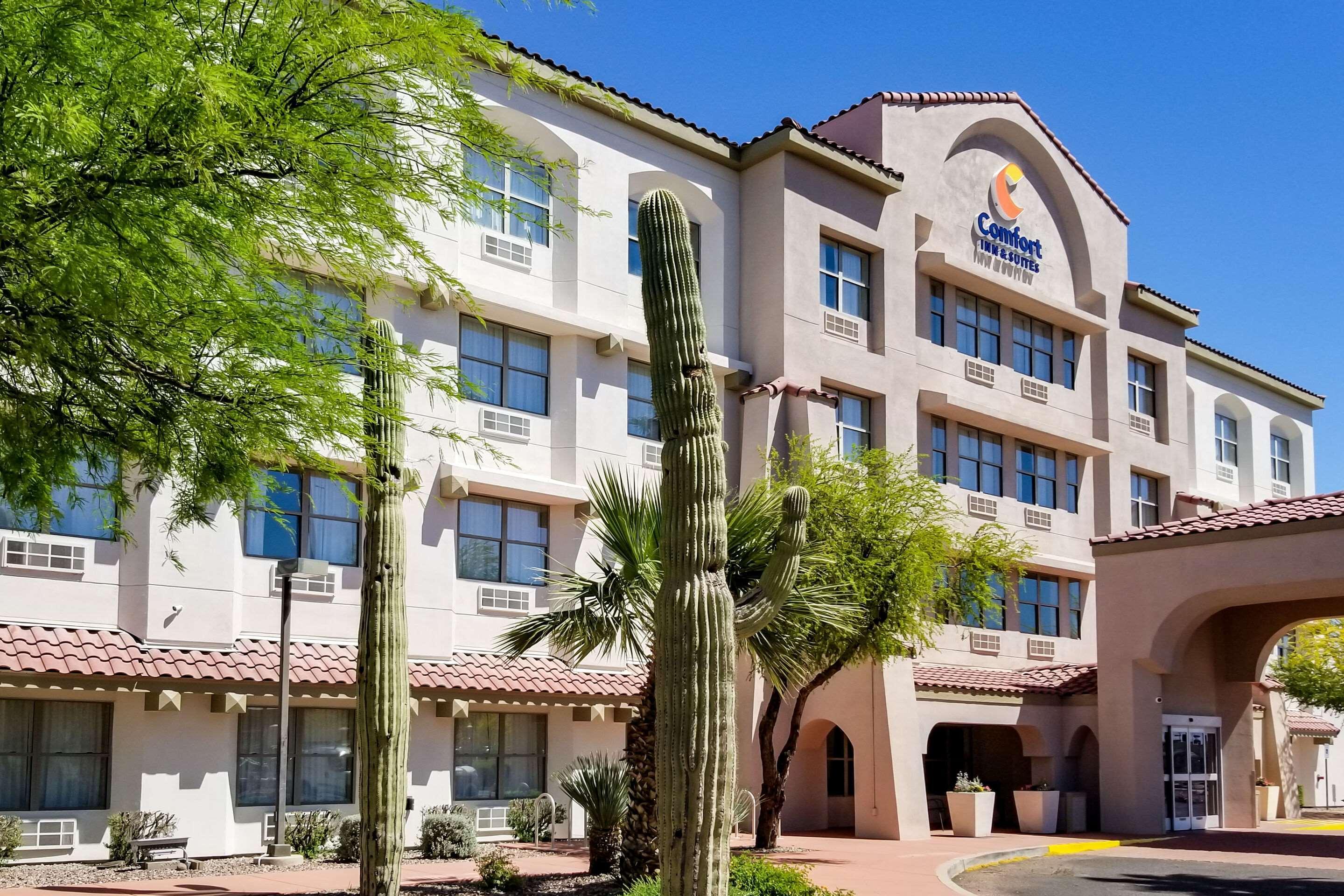 Comfort Inn & Suites Tempe Phoenix Sky Harbor Airport Ngoại thất bức ảnh