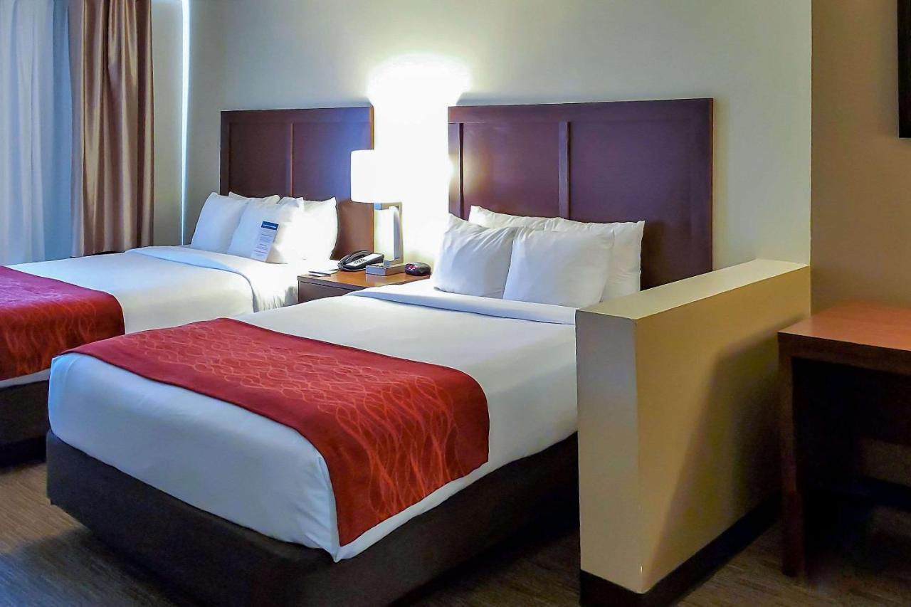 Comfort Inn & Suites Tempe Phoenix Sky Harbor Airport Ngoại thất bức ảnh