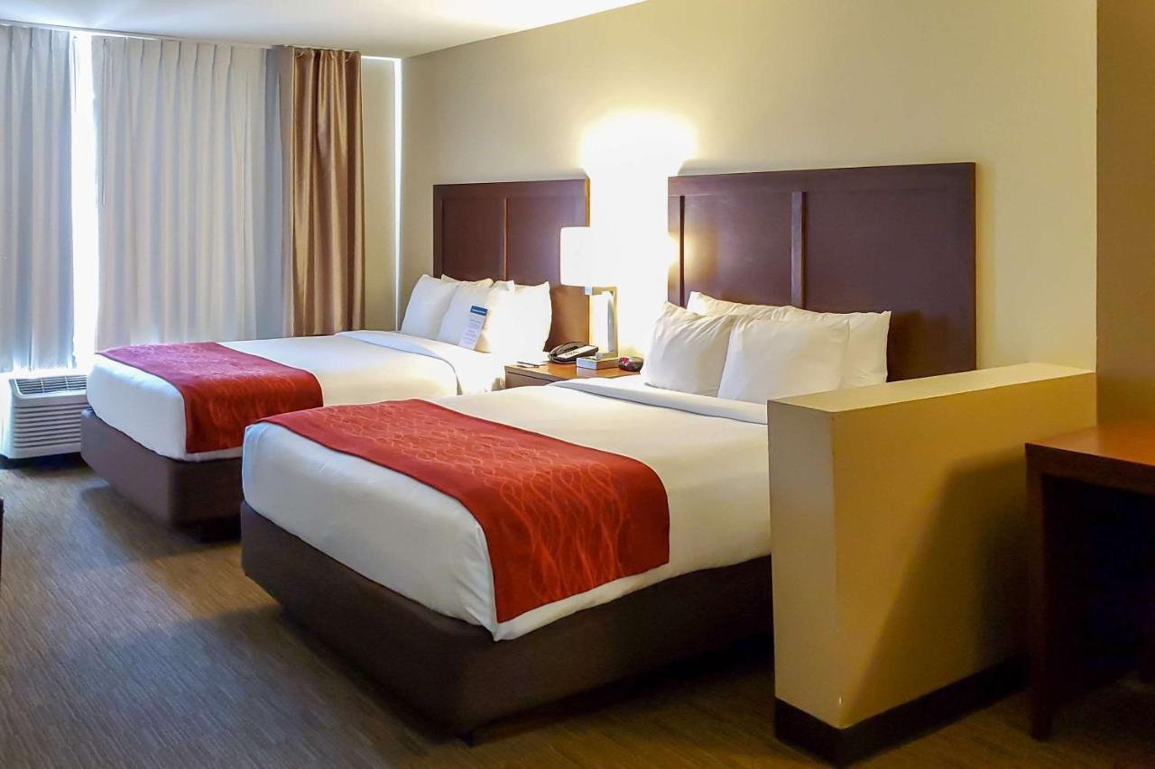 Comfort Inn & Suites Tempe Phoenix Sky Harbor Airport Ngoại thất bức ảnh
